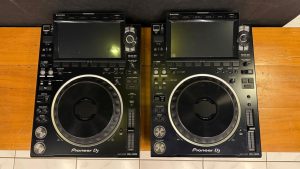 PAR CDJ3000 (semi novo)