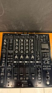 MIXER DJM-A9 (semi novo)